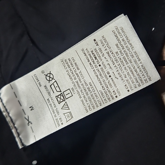 Black Polka Dot Sleeveless Top - Picture 7 of 8